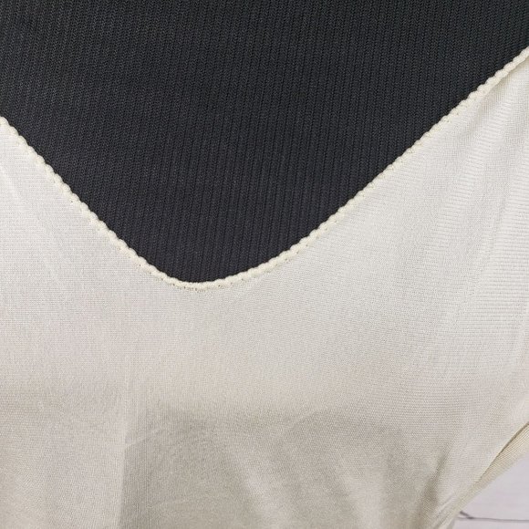 VANITY FAIR Women's Vintage Intimates Cream Off White Nylon Double Side Slit Sli - Picture 5 of 9